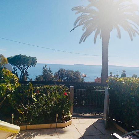 Residence Le Paradou Le Le Rayol-Canadel-sur-Mer Eksteriør billede